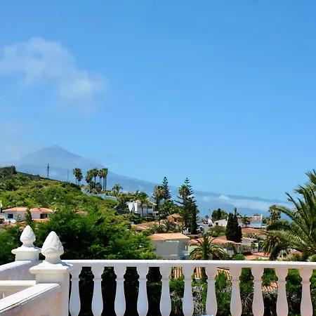 Casa Valeria Vista Mare E Teide Holiday home *